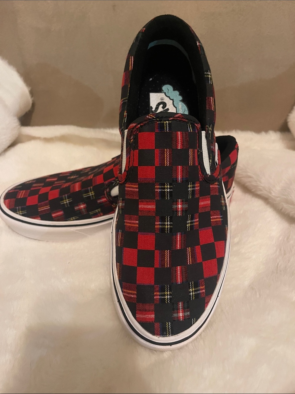 Vans ComfyCush Slip-On Plaid Checkerboard Red Black Men 5.5 / Women 7 - Picture 3 of 7